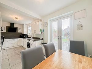 Photo 6- click for photo gallery